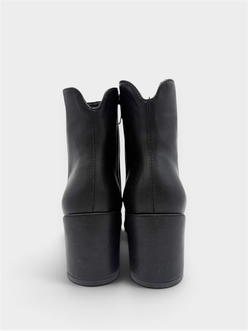 Stivaletto nero con tacco IL LACCIO | 145007CLIPNERO